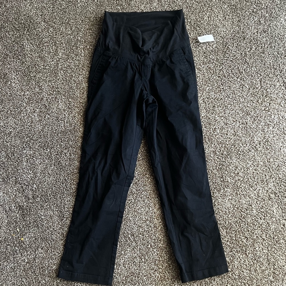 Old Navy Chino maternity pants NWT